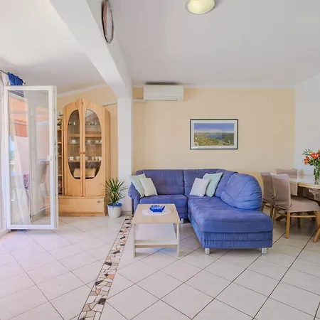 Διαμέρισμα Tara *