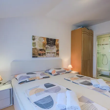 Apartamento Tara *