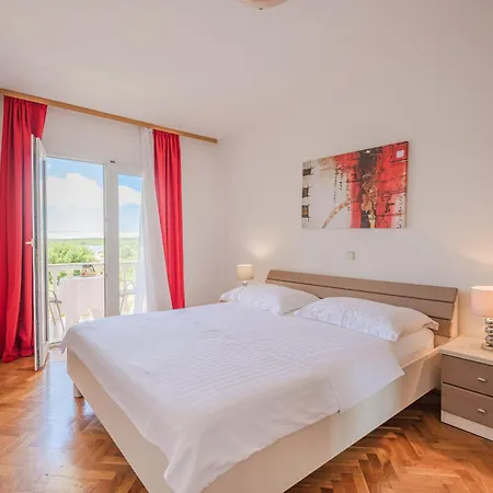 Apartamento Tara