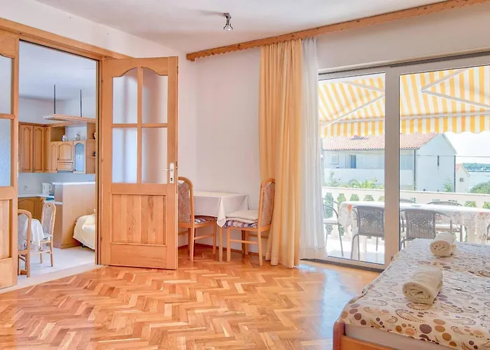 Tara Διαμέρισμα Μεντουλίν