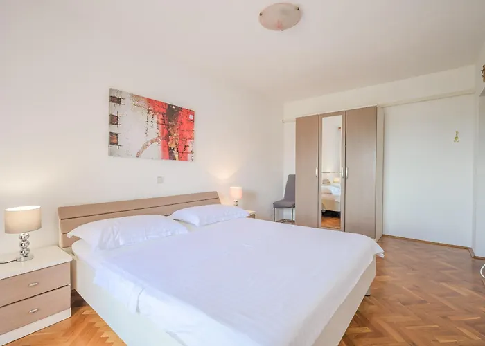 Tara Διαμέρισμα Μεντουλίν