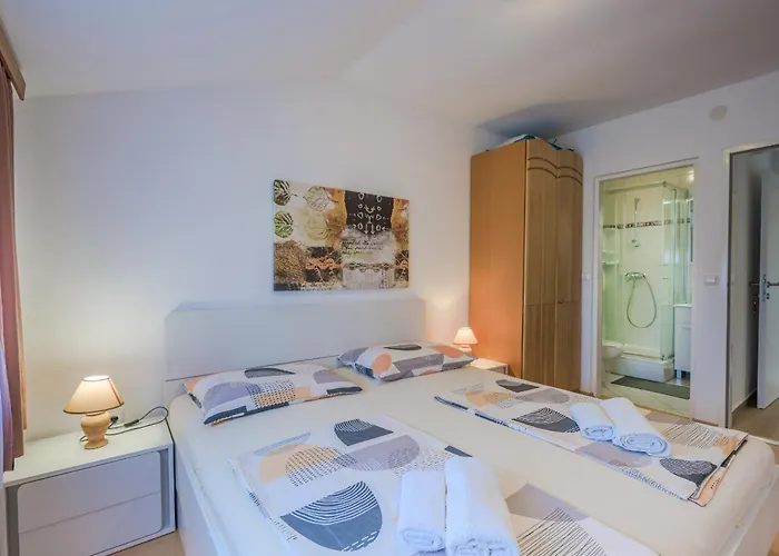 Διαμέρισμα Tara *