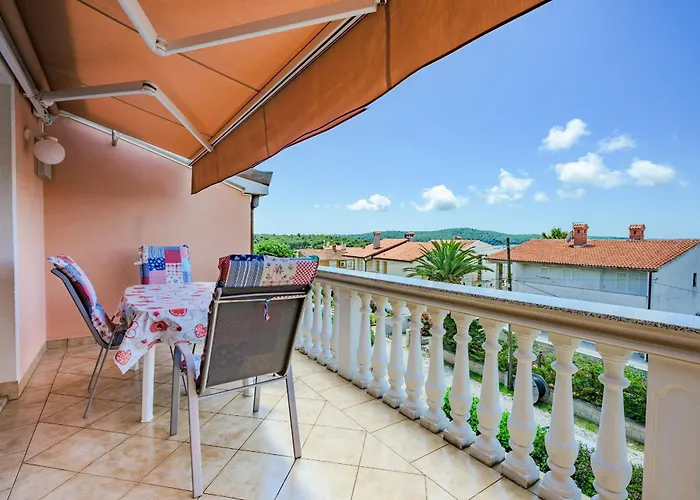 Tara * Μεντουλίν