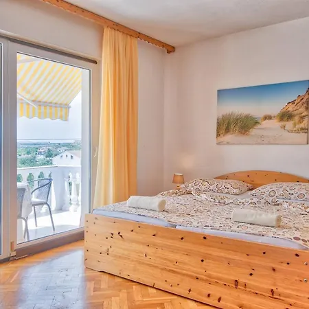 Tara Apartment