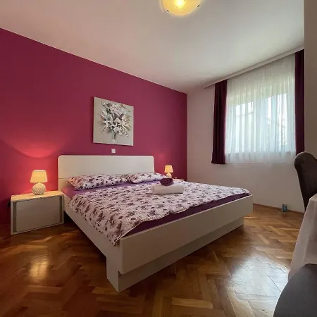 Διαμέρισμα Tara Μεντουλίν