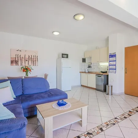 Tara Apartment