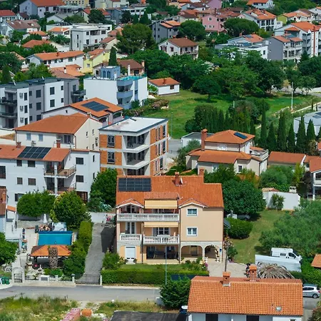 Διαμέρισμα Tara Μεντουλίν